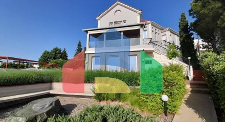 For Sale - Villa 700 m² in Thessaloniki