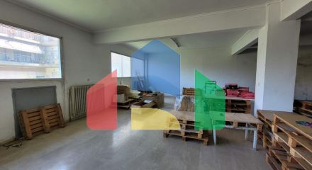 Продаж - Комерційна нерухомість 385 m² в Салоніках Продаж - Комерційна нерухомість 385 m² в Салоніках