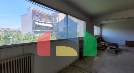 Продаж - Комерційна нерухомість 385 m² в Салоніках Продаж - Комерційна нерухомість 385 m² в Салоніках
