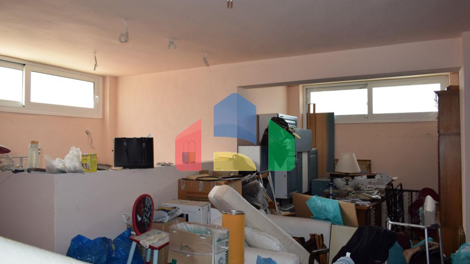 Продаж - Котедж 280 m² в Салоніках