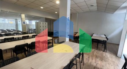 Продаж - Комерційна нерухомість 60 m² в Салоніках