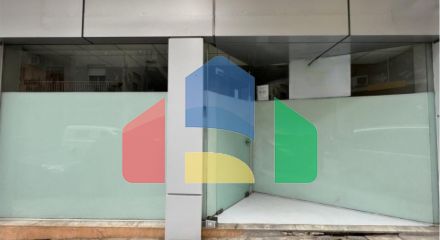 Продаж - Комерційна нерухомість 60 m² в Салоніках