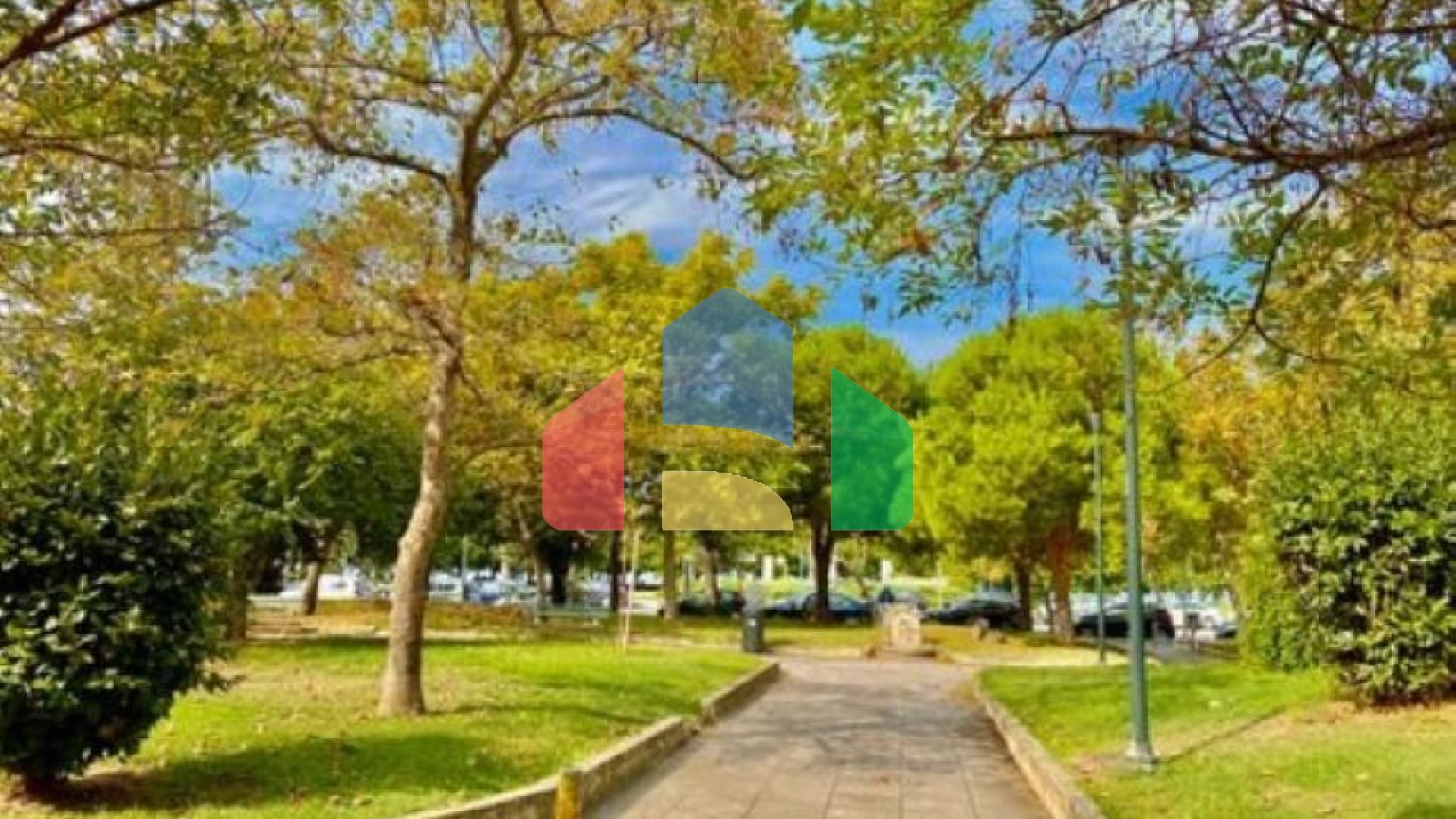 Продажа - Двухуровневая квартира 40 m² в Салониках