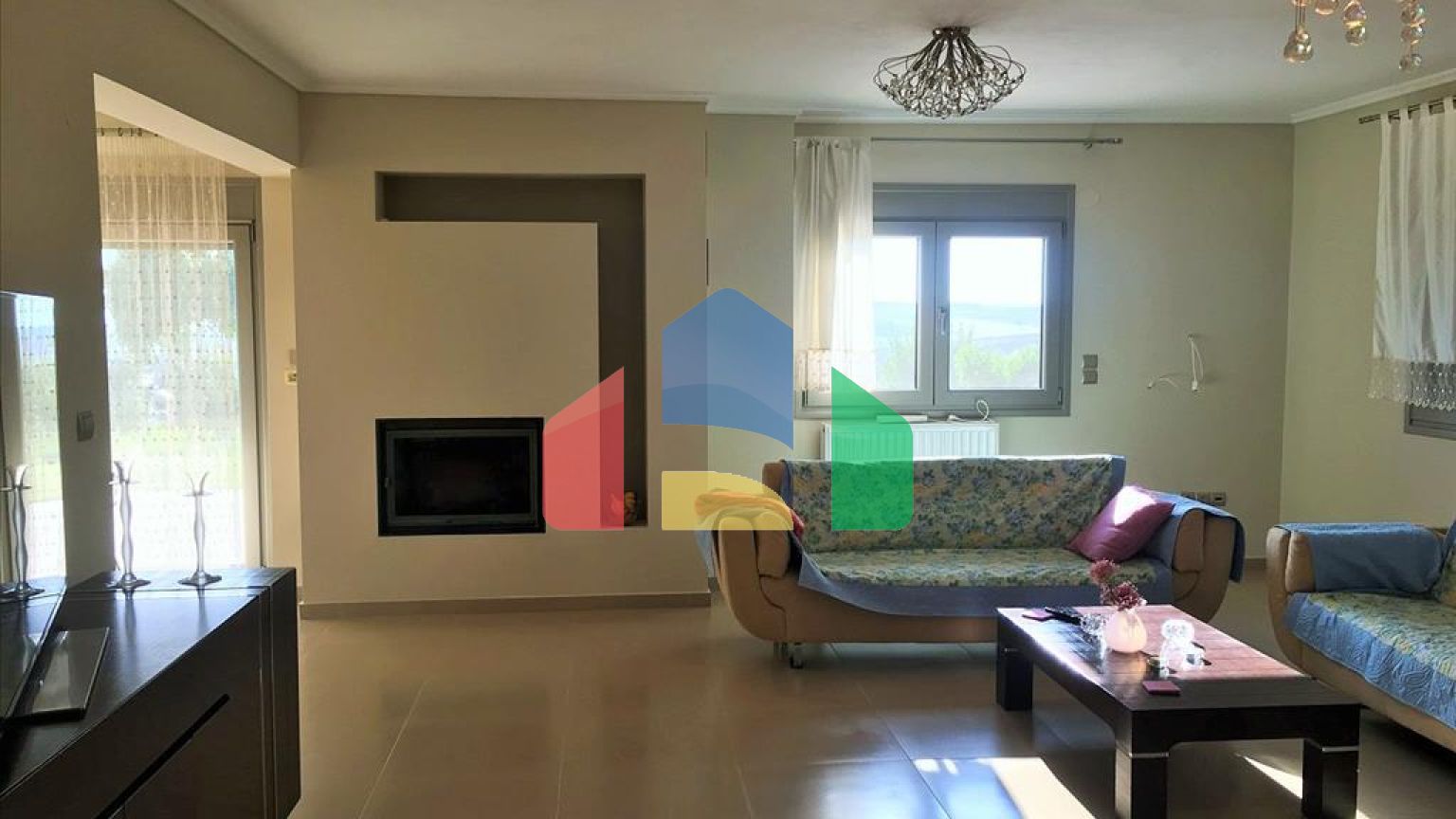 Продаж - Котедж 410 m² в Салоніках