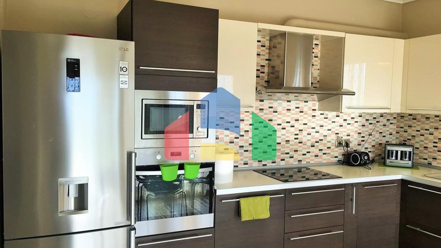 Продаж - Котедж 410 m² в Салоніках