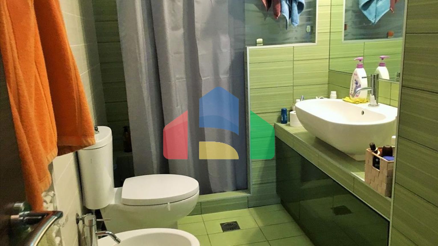 Продаж - Котедж 410 m² в Салоніках