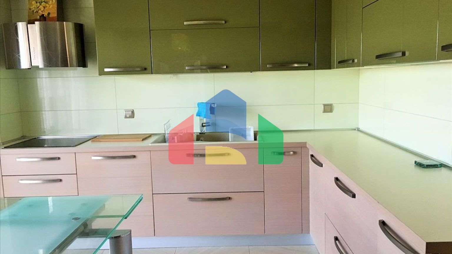 Продаж - Котедж 410 m² в Салоніках