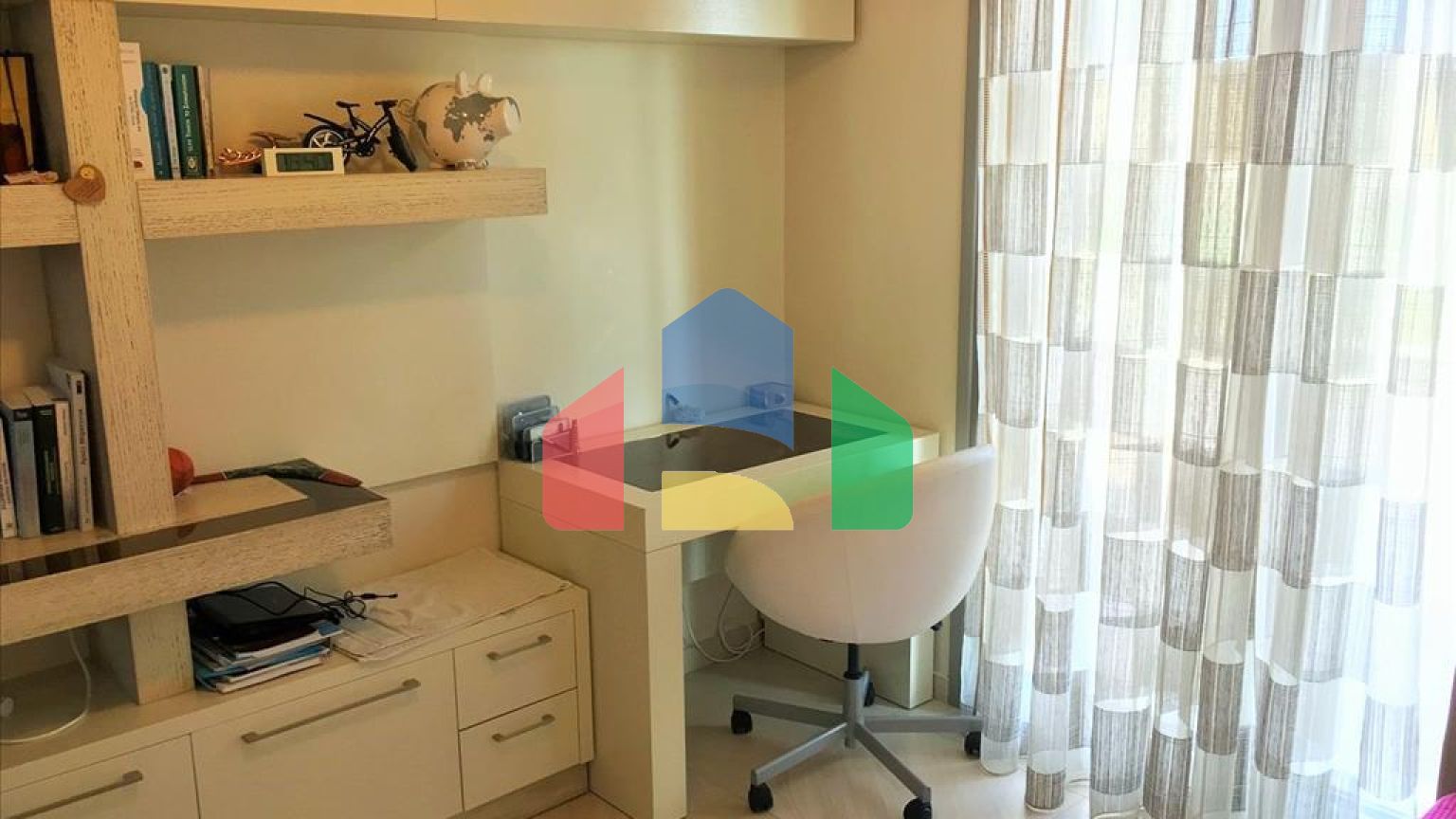 Продаж - Котедж 410 m² в Салоніках