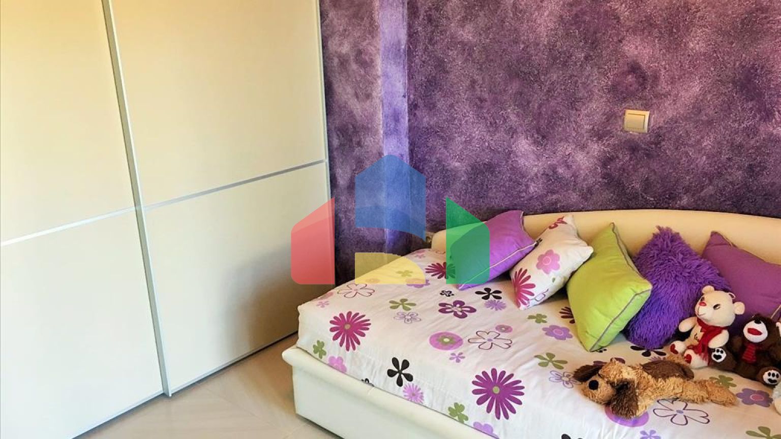 Продаж - Котедж 410 m² в Салоніках