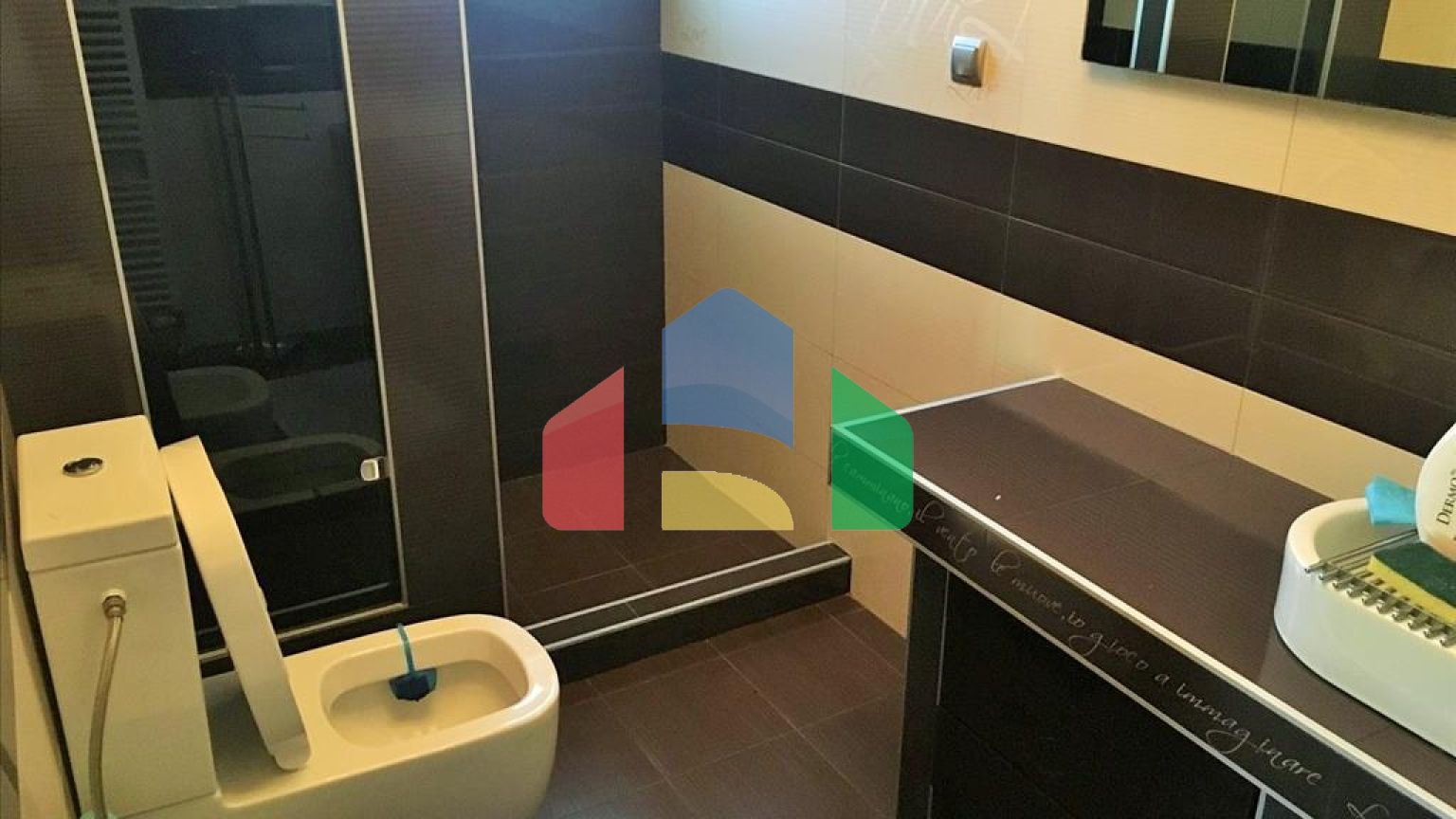 Продаж - Котедж 410 m² в Салоніках