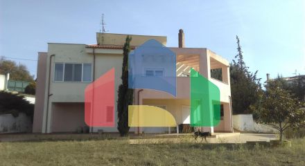 Продаж - Котедж 430 m² в Салоніках