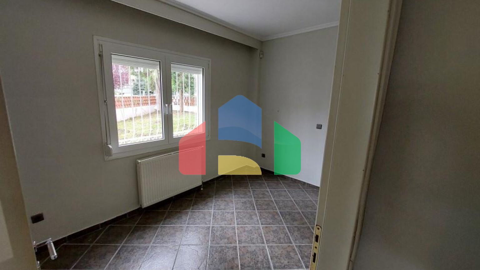 Продаж - Котедж 280 m² в Салоніках