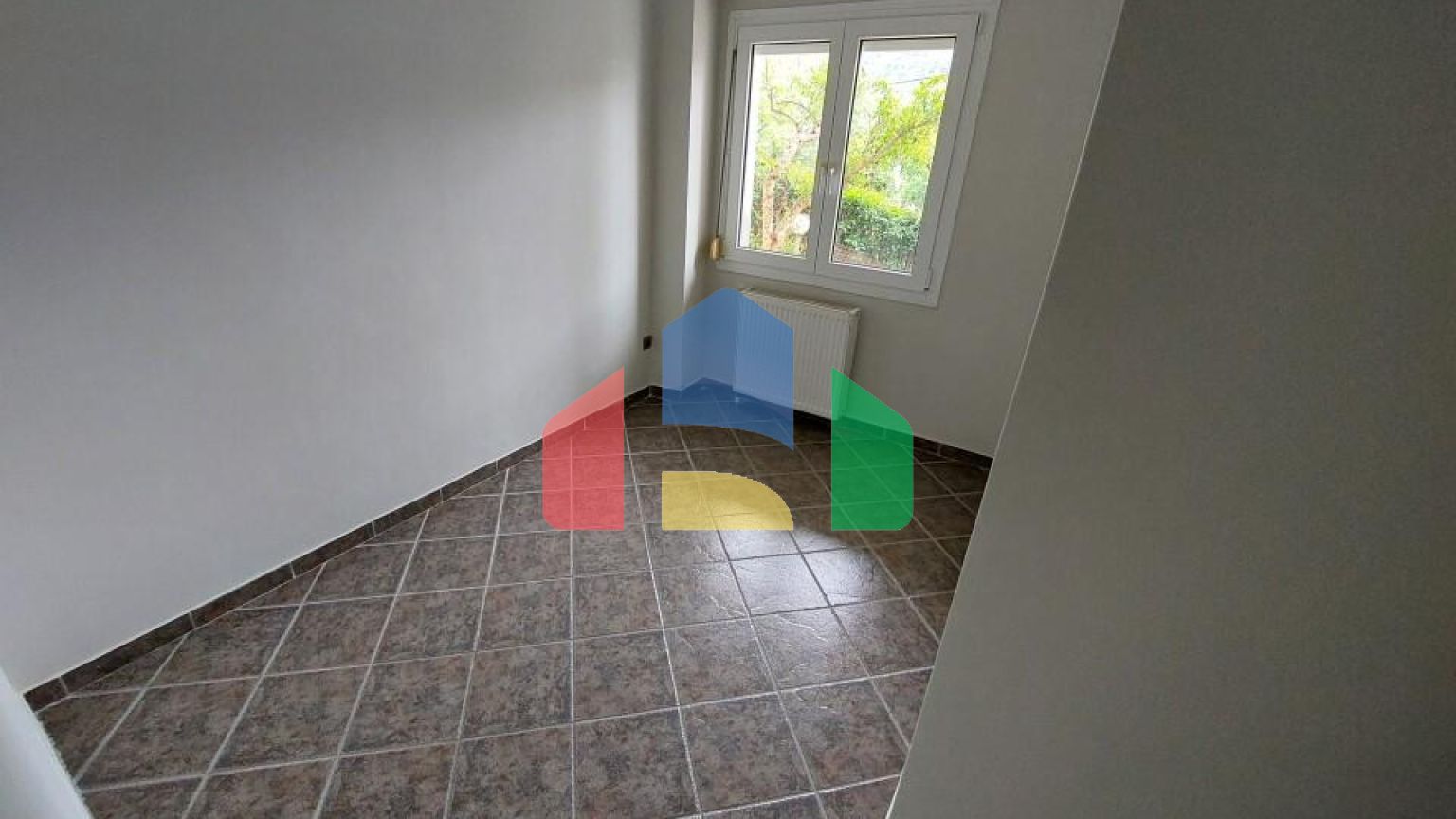 Продаж - Котедж 280 m² в Салоніках