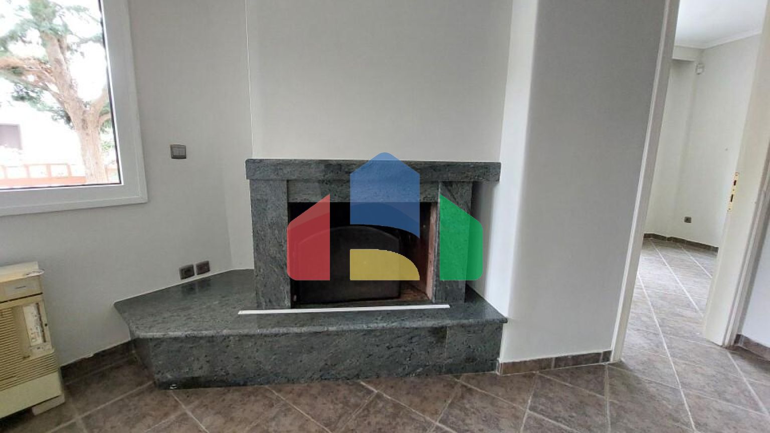 Продаж - Котедж 280 m² в Салоніках