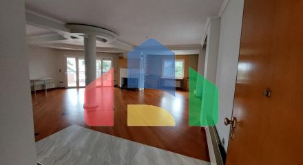 Продаж - Котедж 280 m² в Салоніках