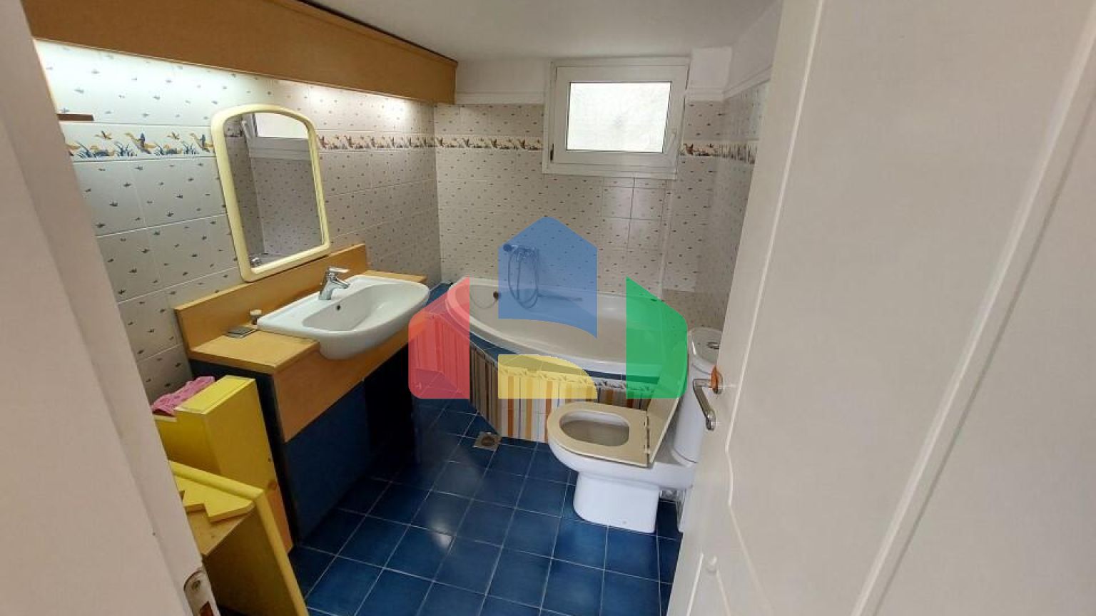 Продаж - Котедж 280 m² в Салоніках