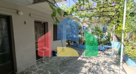 Продаж - Котедж 120 m² в Салоніках