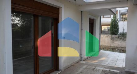 For Sale - Detached house 270 m² in Thessaloniki