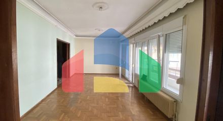 For Sale - Building 300 m² in Thessaloniki