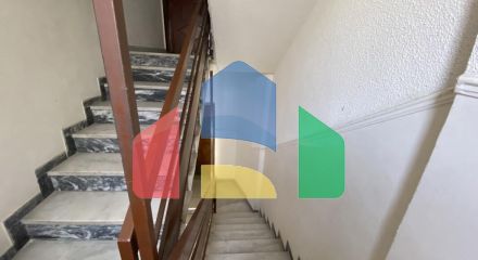 Продажа - Здание 300 m² в Салониках