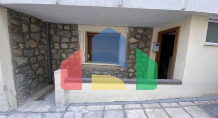 Продажа - Здание 300 m² в Салониках