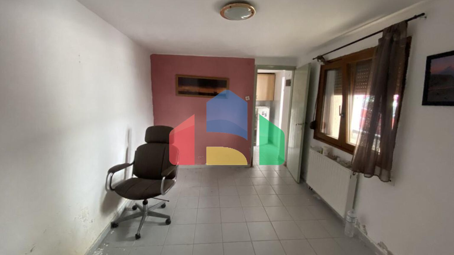 Продажа - Здание 300 m² в Салониках