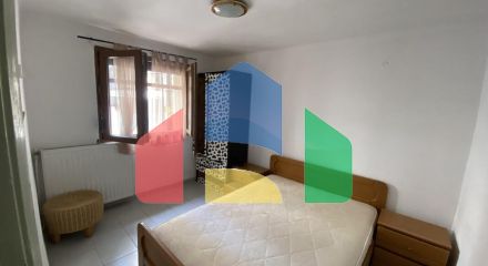 Продажа - Здание 300 m² в Салониках