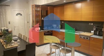 Продаж - Таунхаус 126 m² в Салоніках