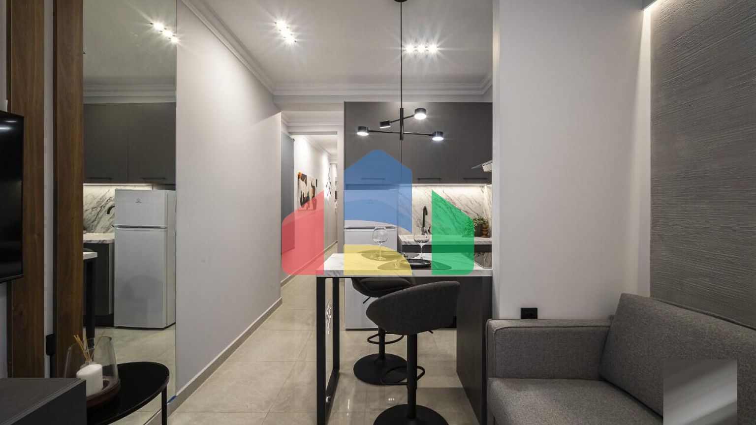 Продаж - Квартира 38 m² в Салоніках