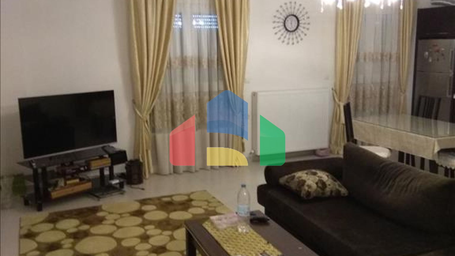 Продаж - Котедж 375 m² в Салоніках