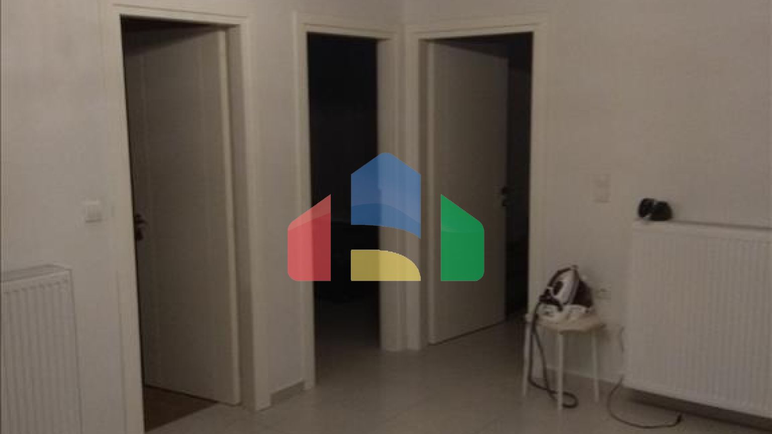 Продаж - Котедж 375 m² в Салоніках