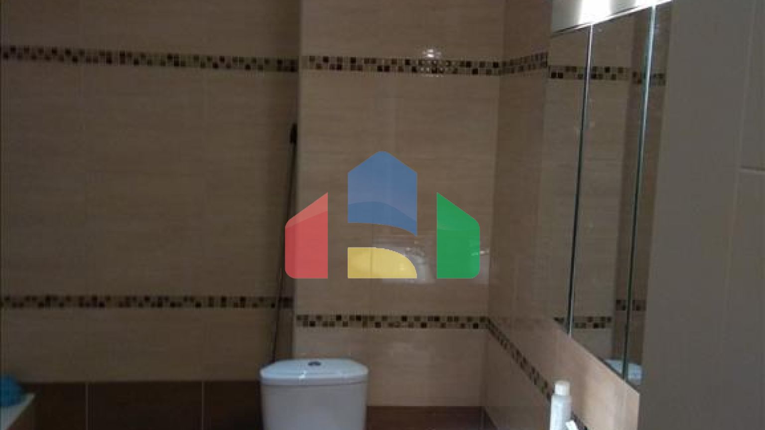 Продаж - Котедж 375 m² в Салоніках