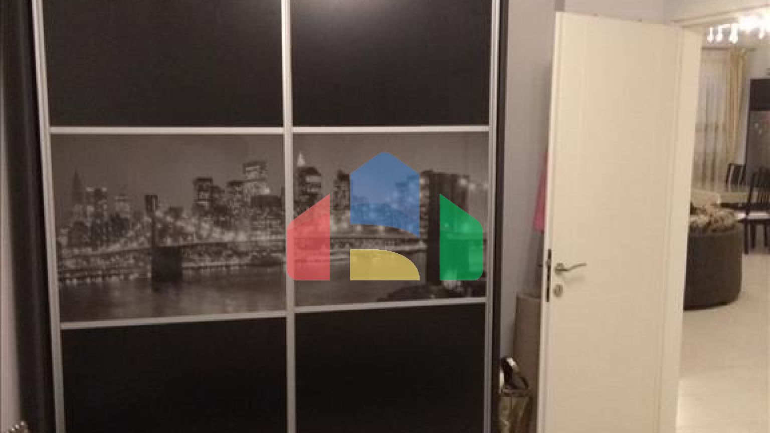 Продаж - Котедж 375 m² в Салоніках