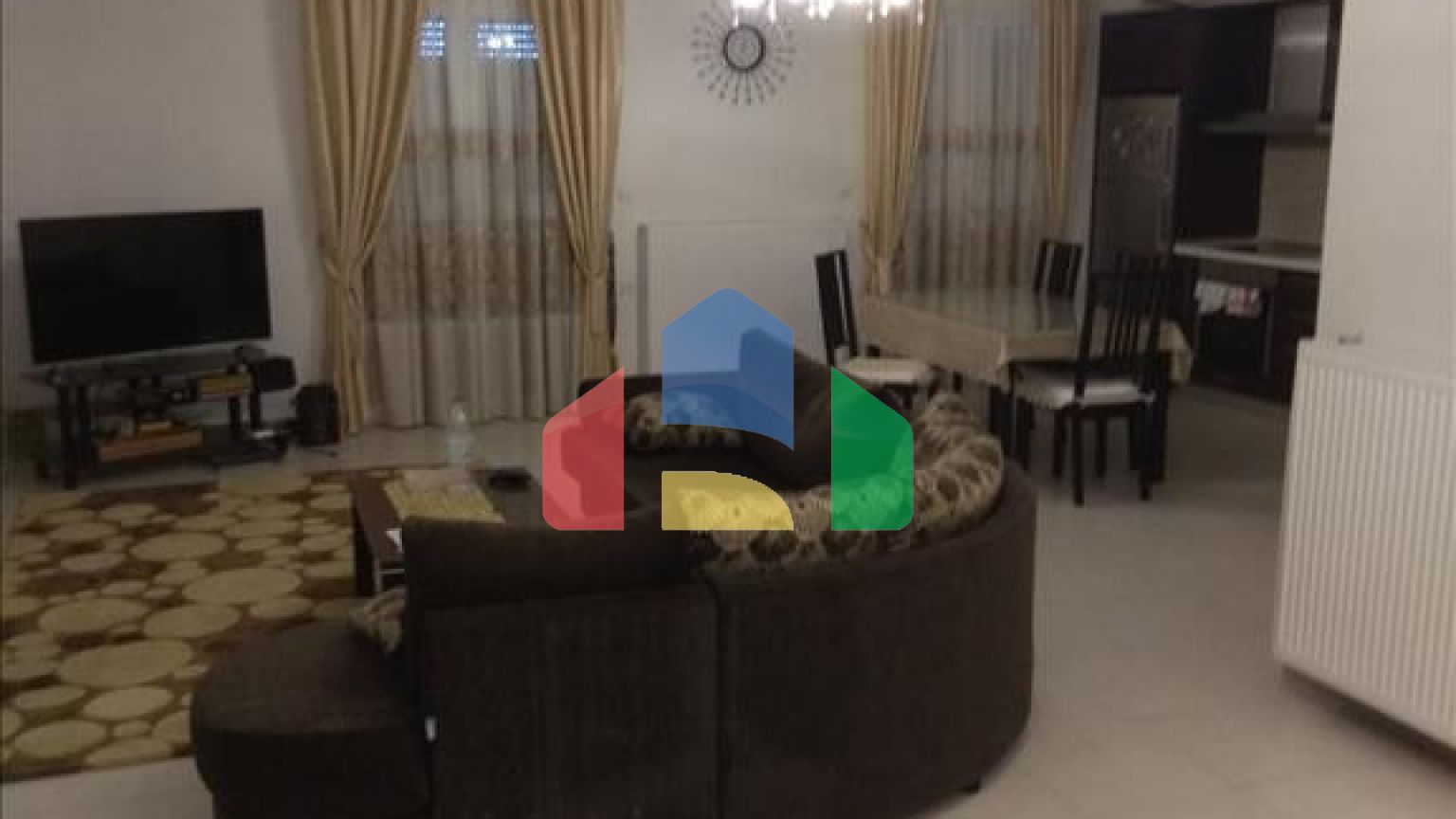 Продаж - Котедж 375 m² в Салоніках