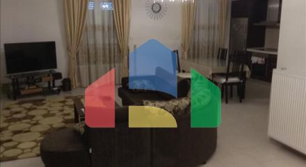 Продаж - Котедж 375 m² в Салоніках