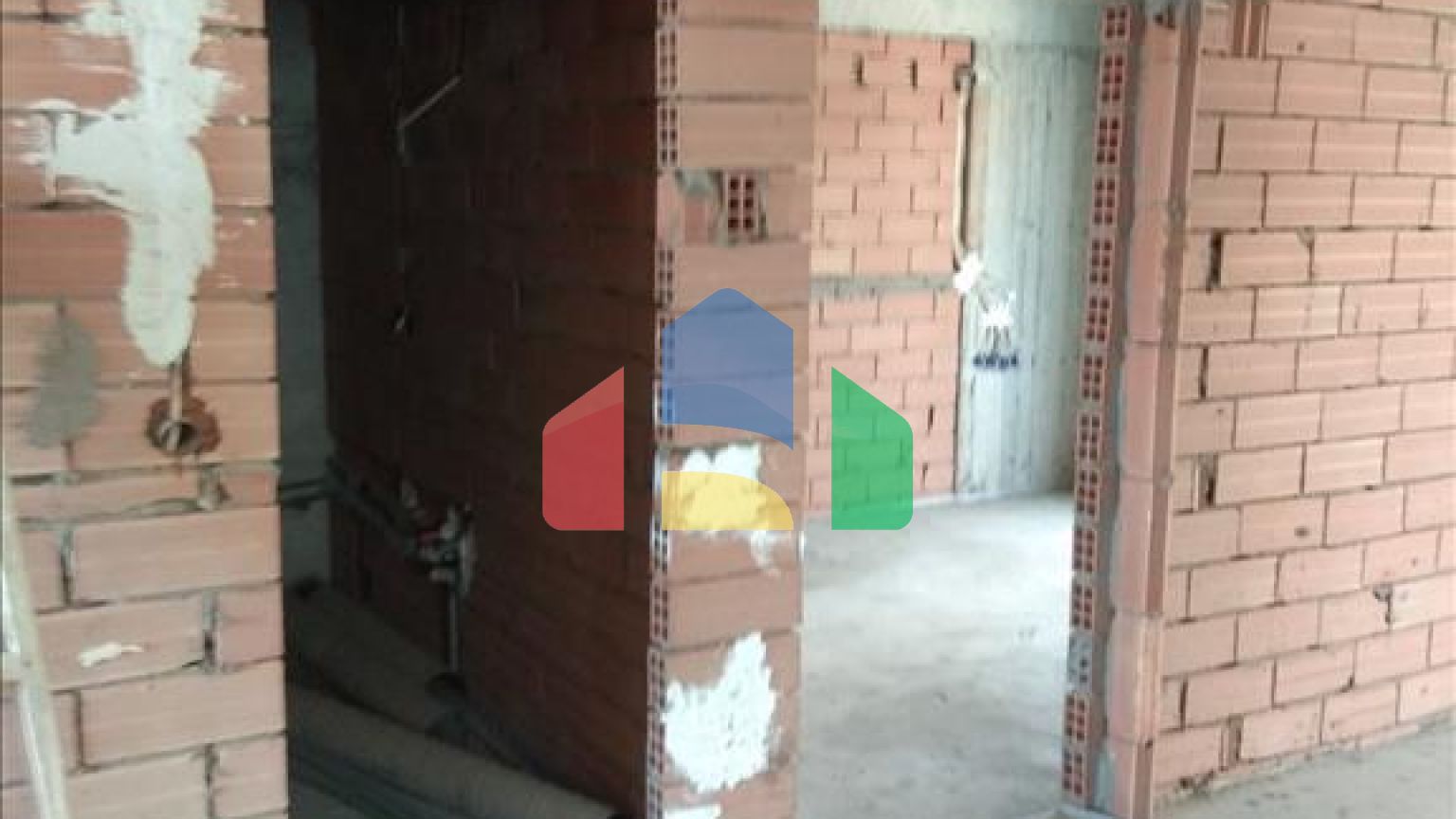 Продаж - Котедж 375 m² в Салоніках