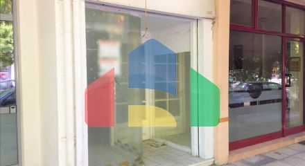 Продаж - Комерційна нерухомість 22 m² в Салоніках