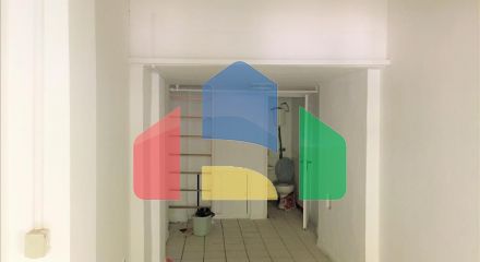 Продаж - Комерційна нерухомість 22 m² в Салоніках