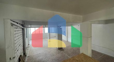 Продаж - Комерційна нерухомість 115 m² в Салоніках