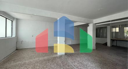 Продаж - Комерційна нерухомість 115 m² в Салоніках