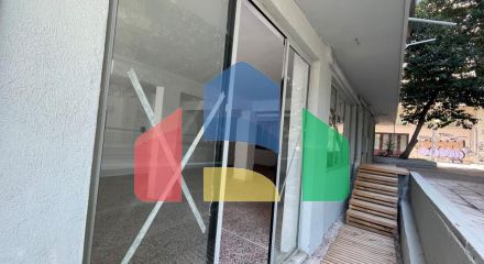 Продаж - Комерційна нерухомість 115 m² в Салоніках