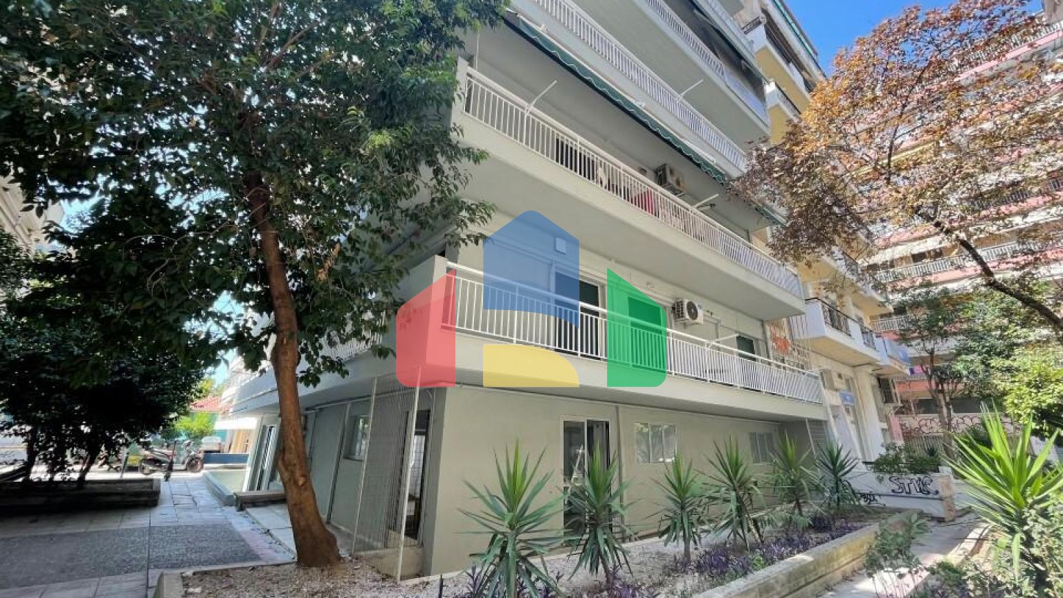 Продаж - Комерційна нерухомість 115 m² в Салоніках