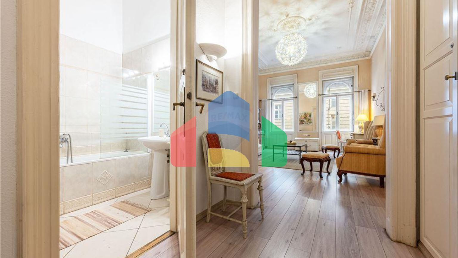 Residential - Condo/Apartment - - Hungary