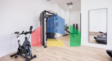 НЕДАВНО ПОСТРОЕННАЯ КВАРТИРА С ВИДОМ НА МОРЕ