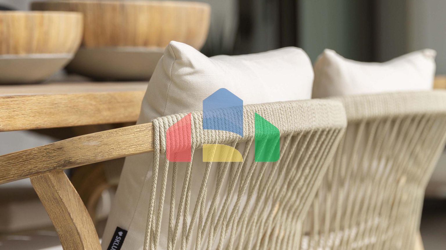 Апартаменты с 2 спальнями и захватывающим видом на море на первой линии пляжа