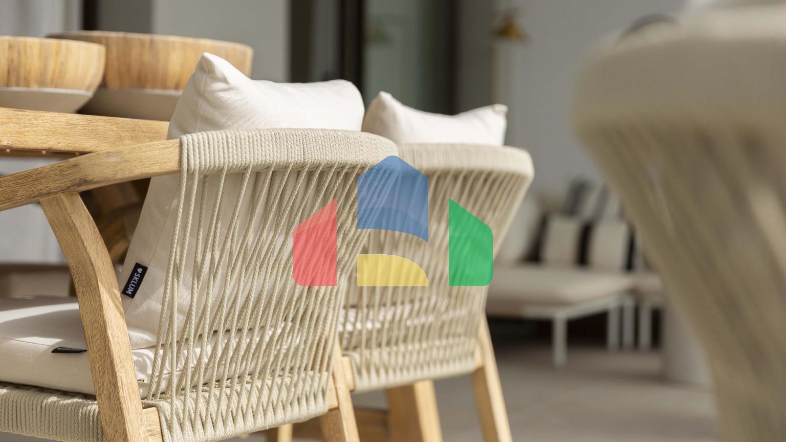 Апартаменты с 2 спальнями и захватывающим видом на море на первой линии пляжа