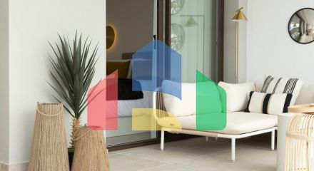 Апартаменты с 2 спальнями и захватывающим видом на море на первой линии пляжа