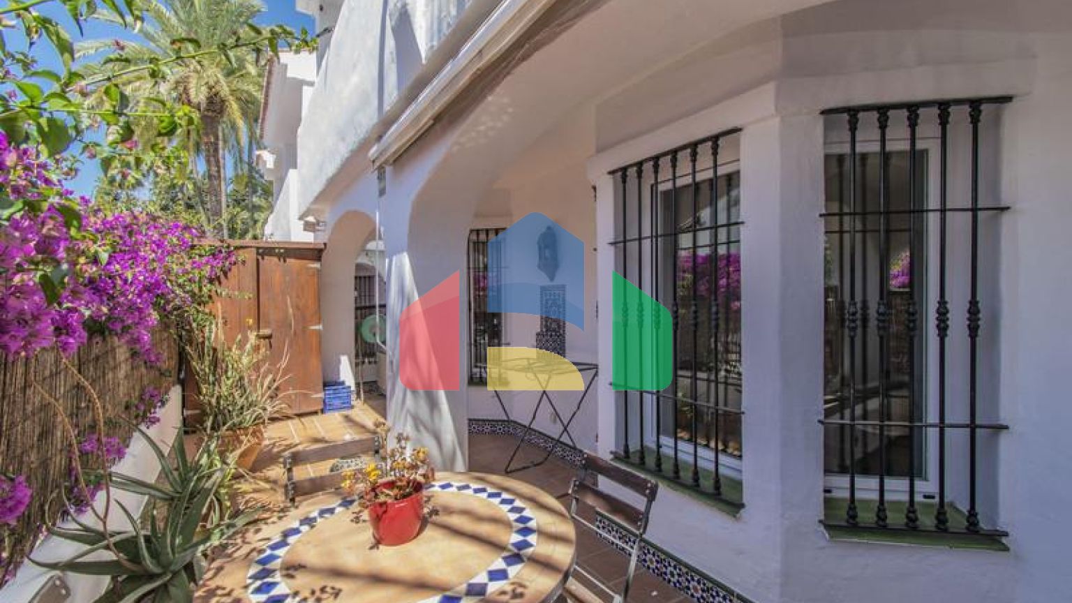 Квартира на первом этаже на продажу в Новой Андалусии