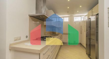 Квартира на первом этаже на продажу в Новой Андалусии