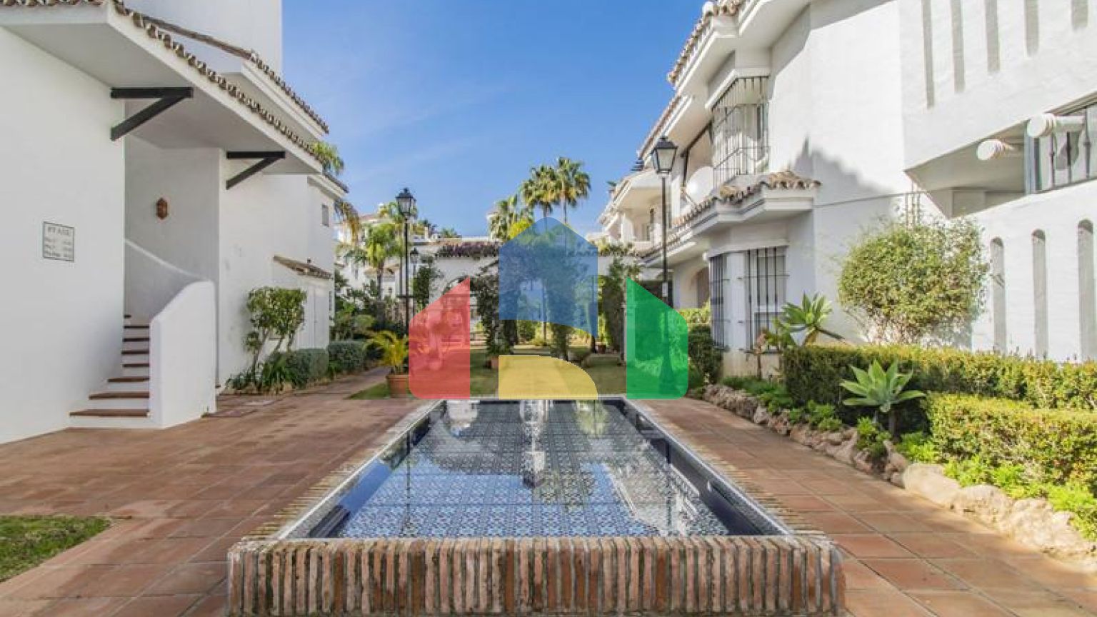 Квартира на первом этаже на продажу в Новой Андалусии